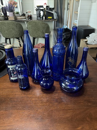 Lot cobalt blue bottles - lot,